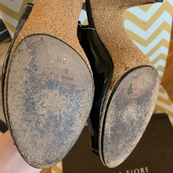 ✨ Patent Leather w Gold Glitter ✨ Bottoms - Picture 16 of 16